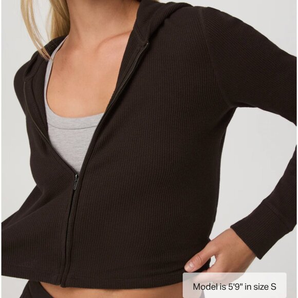 Waffle Full Zip Hoodie | Women's Dark Java Hoodie | Vuori - Picture 2 of 3